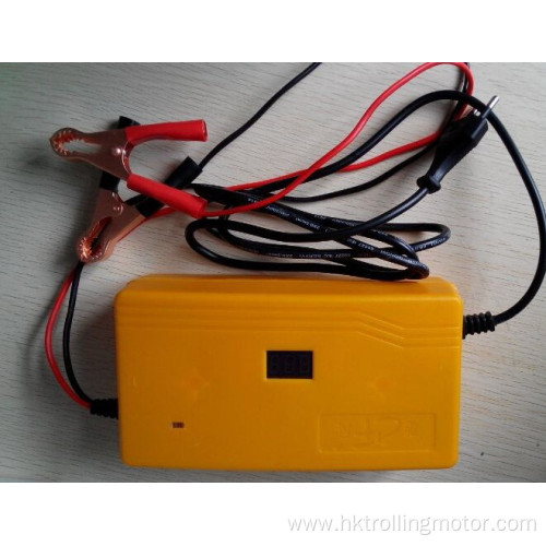 Guaranteed Sturdy and Durable Plastic Battery Charger